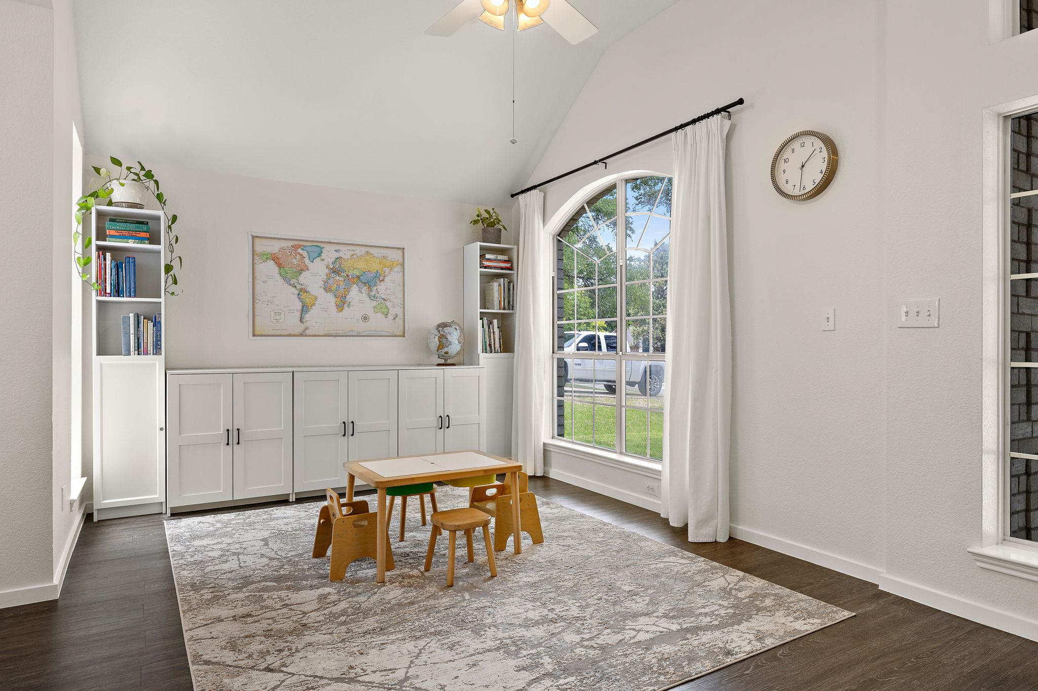 205 Mountain View DR