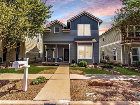 279 Cleveland ST Kyle TX 78640