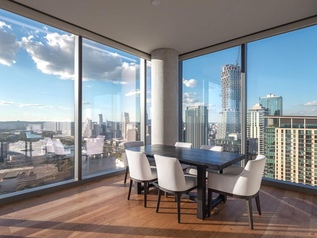 Photo for 44 East Ave #4303, Austin, TX 78701 (MLS # 6070982)