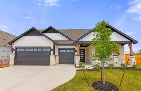 457 Tumbling Creek RUN Kyle TX 78640
