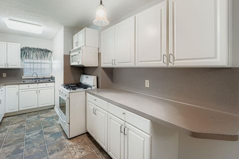 Tiny photo for 2308 Santa Rita ST, Austin, TX 78702 (MLS # 4969797)