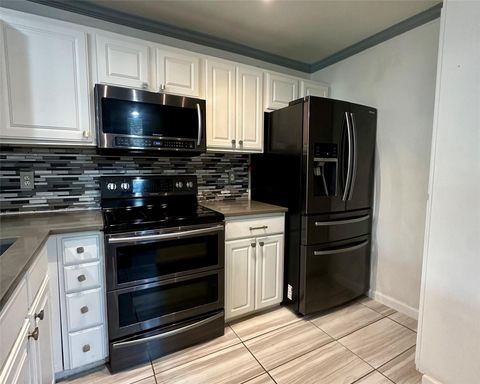 Photo of 2018 W Rundberg LN #5B, Austin, TX 78758 (MLS # 3006477)