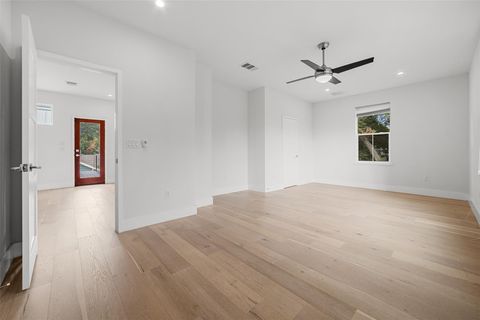 Tiny photo for 5001 Shoal Creek BLVD, Austin, TX 78756 (MLS # 8237714)