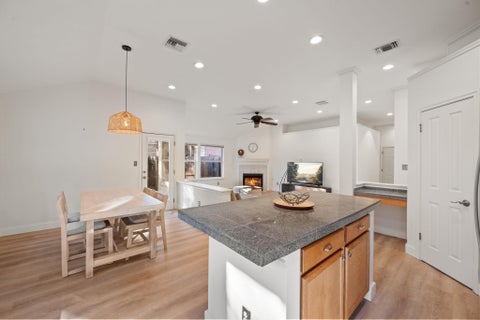 Tiny photo for 5613 Lomita Verde CIR, Austin, TX 78749 (MLS # 5943883)