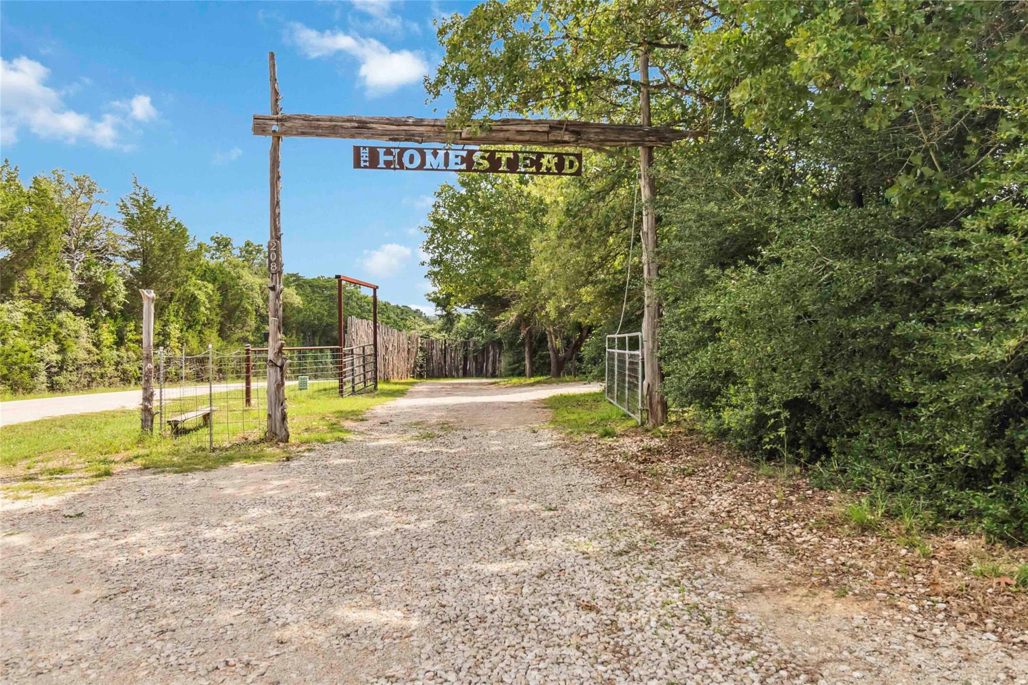 208 Old Potato RD