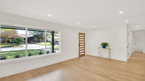 Tiny photo for 7510 Daugherty ST, Austin, TX 78757 (MLS # 2798944)