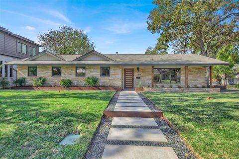 Tiny photo for 7510 Daugherty ST, Austin, TX 78757 (MLS # 2798944)
