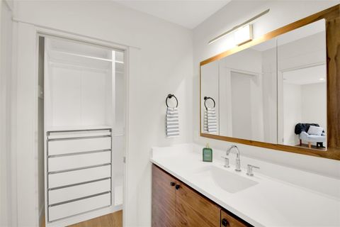 Tiny photo for 7510 Daugherty ST, Austin, TX 78757 (MLS # 2798944)