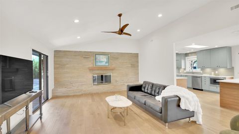 Tiny photo for 7510 Daugherty ST, Austin, TX 78757 (MLS # 2798944)