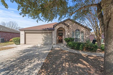 Photo of 1156 Woodlands DR, Kyle, TX 78640 (MLS # 1475178)