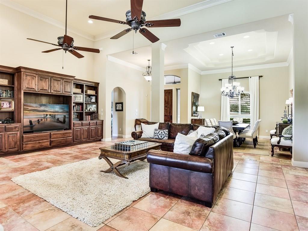 3307 Crystal Falls PKWY