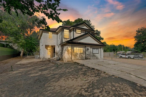 Photo of 1708 E 17th ST, Austin, TX 78702 (MLS # 3432974)