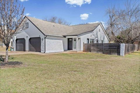Photo of 303 Fantail Loop Loop #A, Austin, TX 78734 (MLS # 6752590)