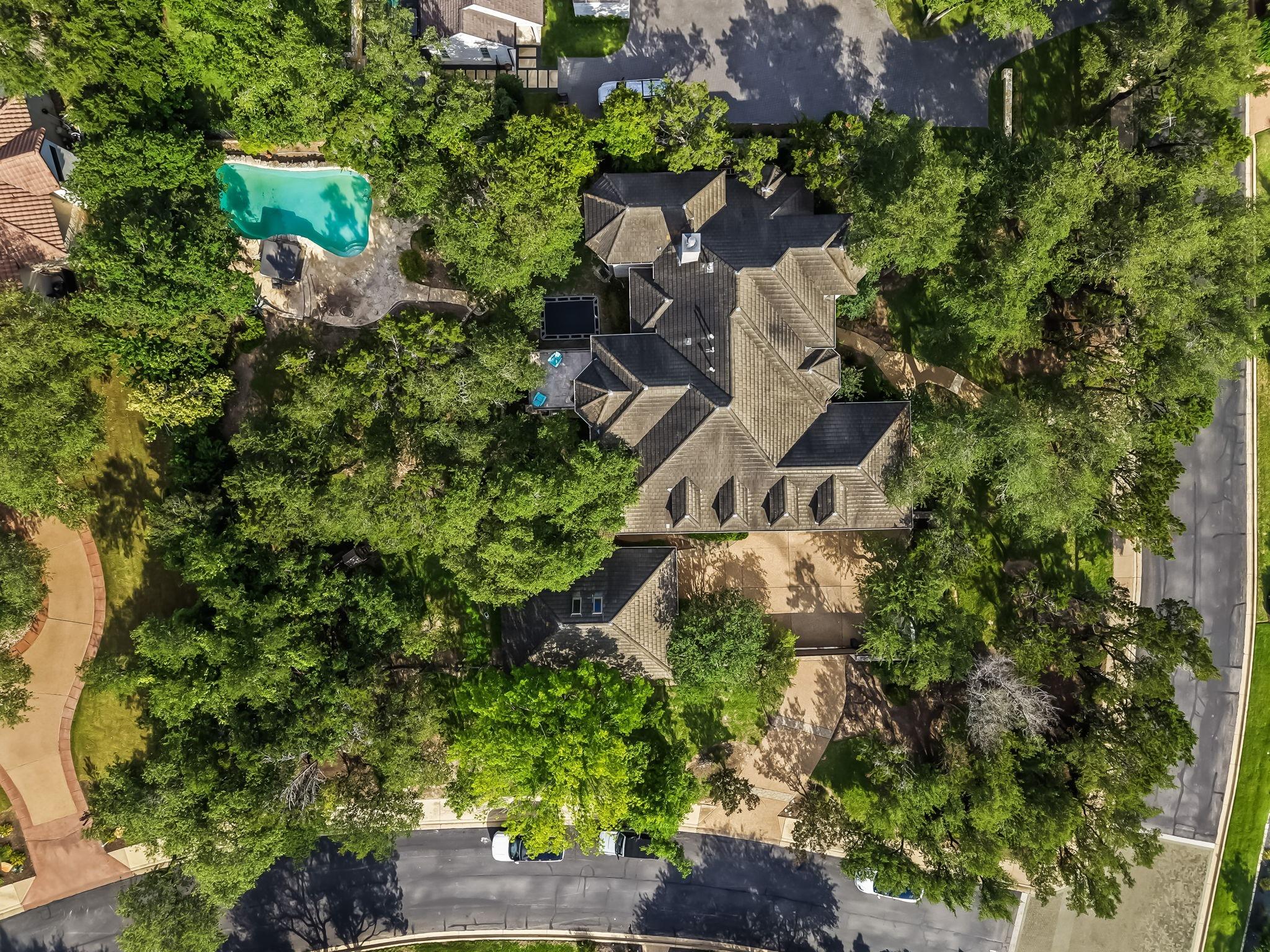 8616 Mendocino DR