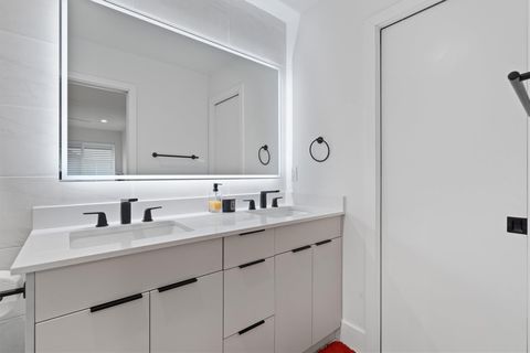 Tiny photo for 1901 Albury CV #D, Austin, TX 78758 (MLS # 5292786)
