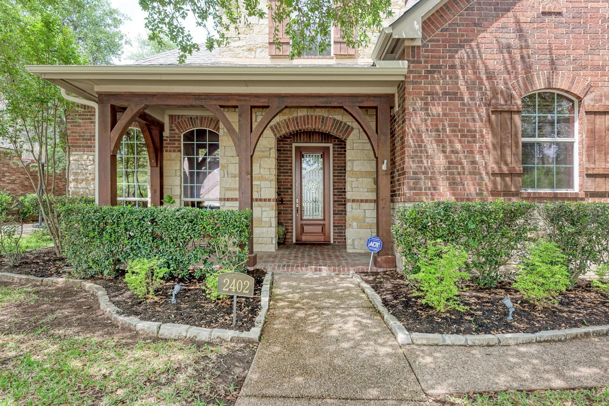 2402 Silent Brook TRL