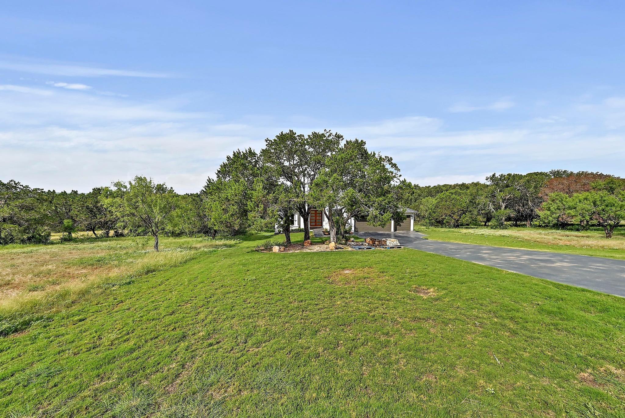 1404 FAULT LINE DR