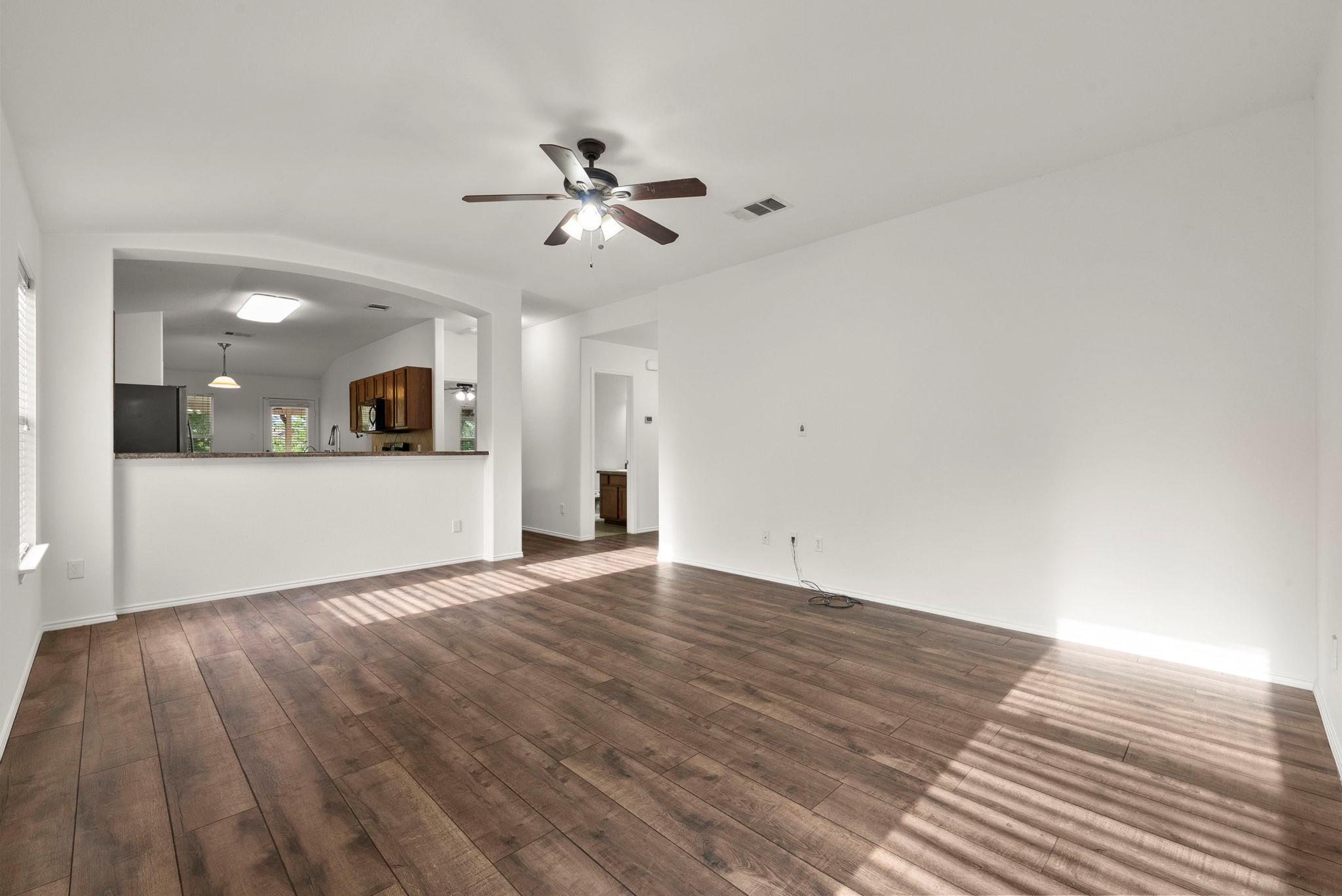 118 Camellia DR