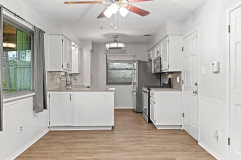 Tiny photo for 413 Suzzane RD, Pflugerville, TX 78660 (MLS # 2079511)