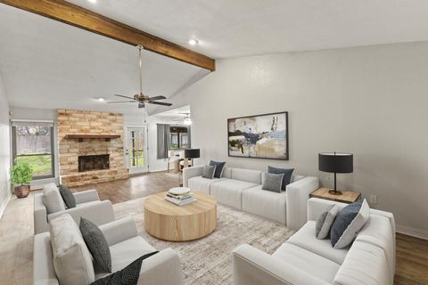 Tiny photo for 413 Suzzane RD, Pflugerville, TX 78660 (MLS # 2079511)