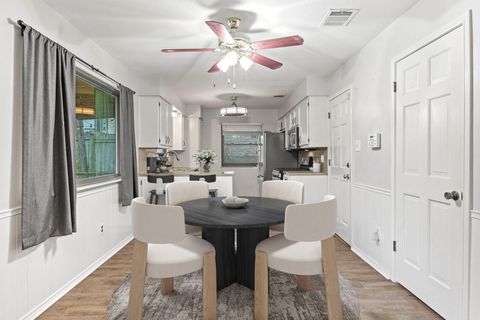 Tiny photo for 413 Suzzane RD, Pflugerville, TX 78660 (MLS # 2079511)