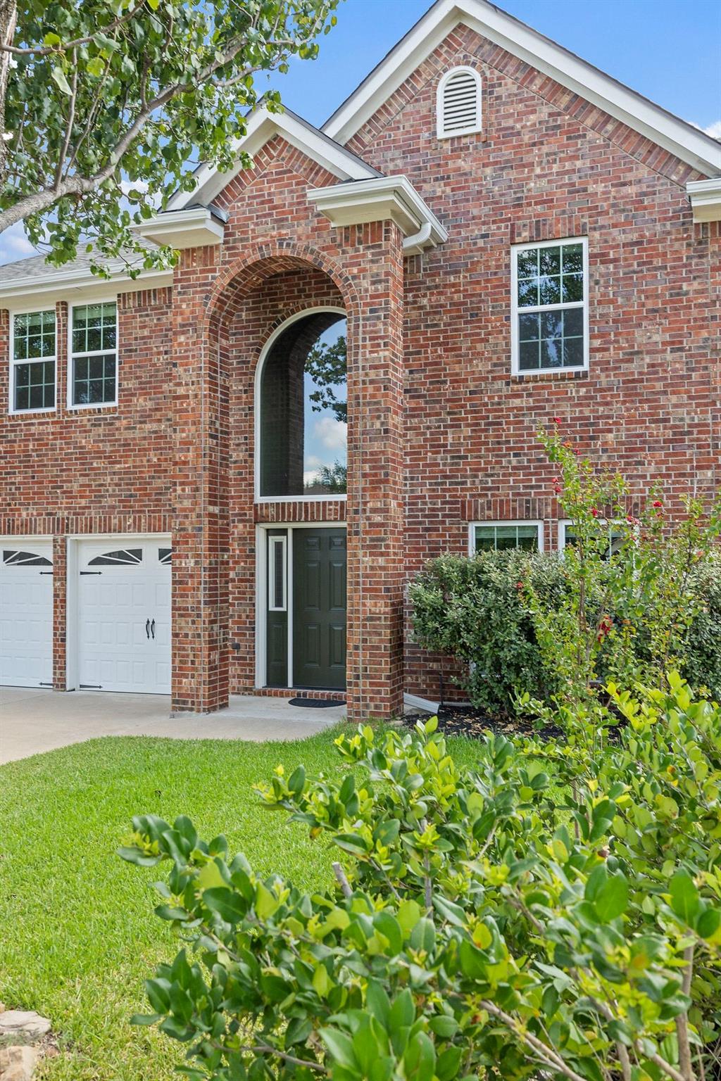 1928 Barnett DR
