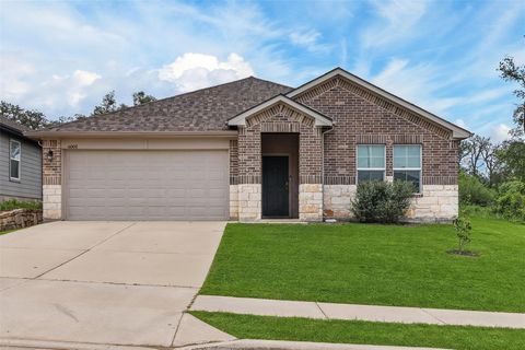 Photo of 6001 Brocade DR, Austin, TX 78724 (MLS # 3114798)
