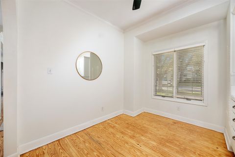 Tiny photo for 4111 Burnet RD W, Austin, TX 78756 (MLS # 3340780)