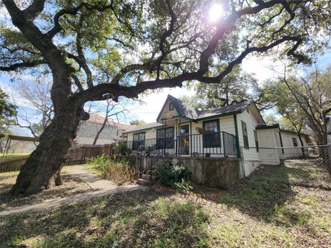 1105 W Annie ST Austin TX 78704