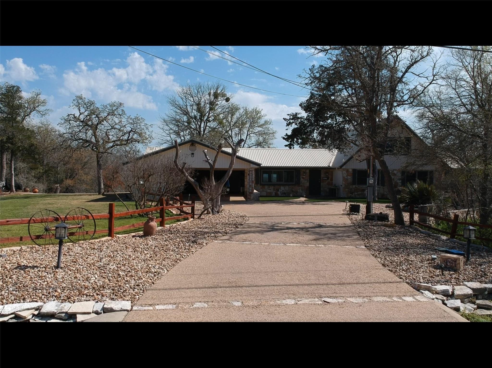 417 Akaloa DR