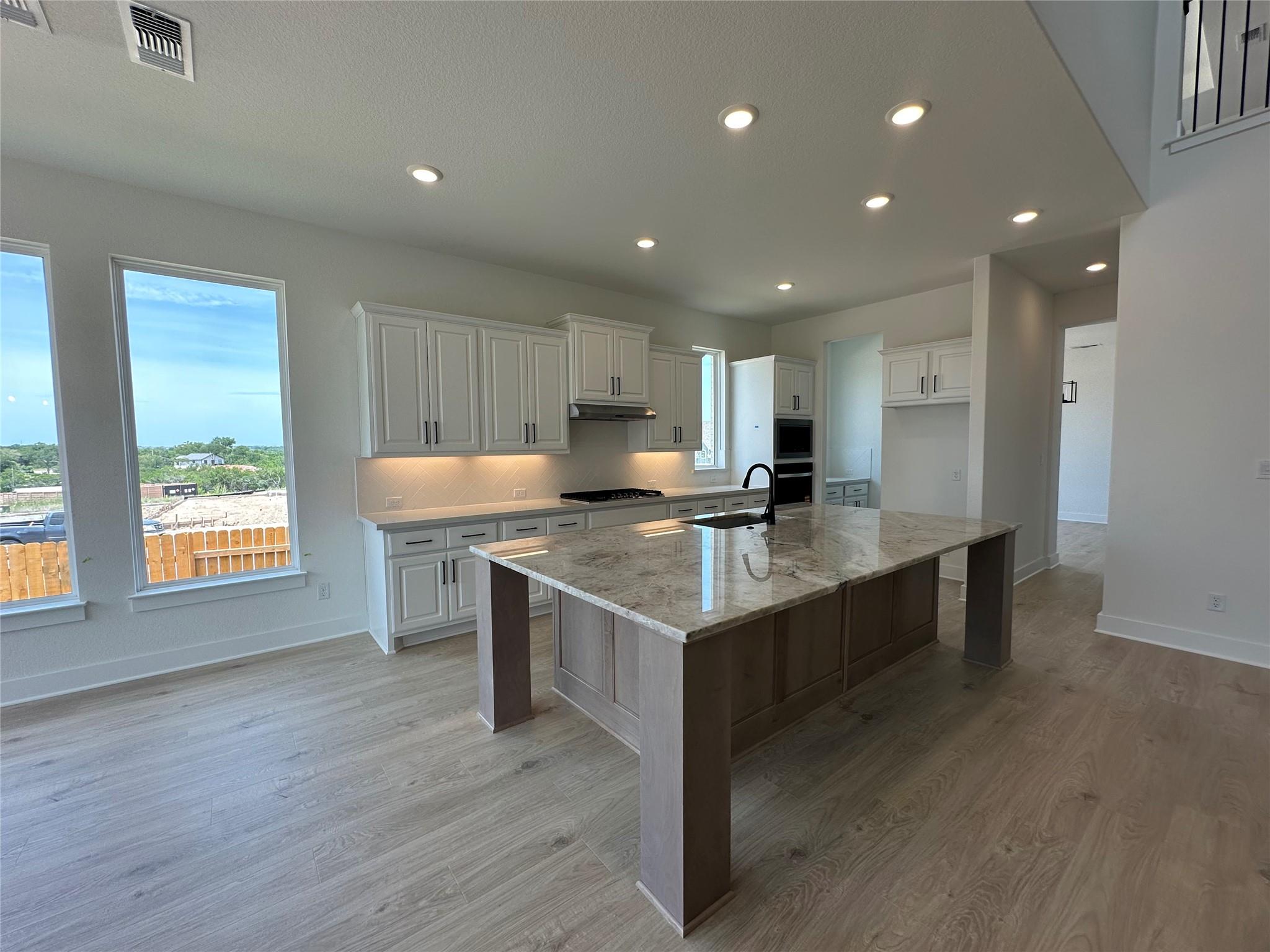 1641 Hosanna Grande WAY