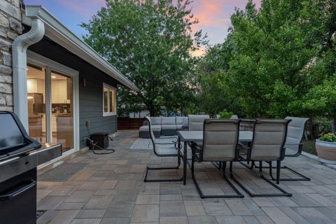 Tiny photo for 6610 Greensboro DR, Austin, TX 78723 (MLS # 9499764)