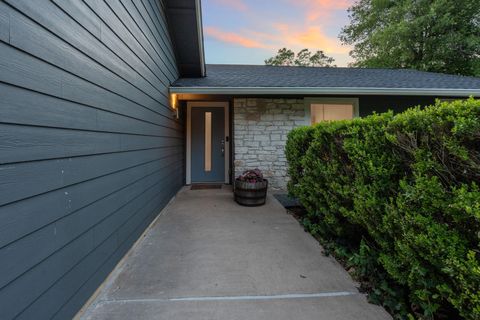 Tiny photo for 6610 Greensboro DR, Austin, TX 78723 (MLS # 9499764)