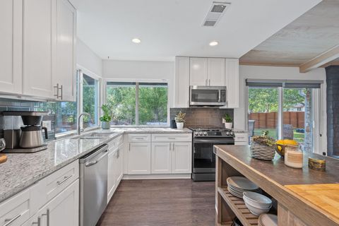 Tiny photo for 6610 Greensboro DR, Austin, TX 78723 (MLS # 9499764)