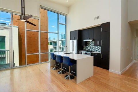 Tiny photo for 1600 Barton Springs RD #5601, Austin, TX 78704 (MLS # 2343427)