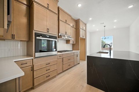 Tiny photo for 12109 Fennec WAY, Austin, TX 78758 (MLS # 4885202)