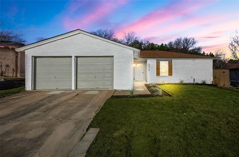 Tiny photo for 6014 London DR, Austin, TX 78745 (MLS # 3904787)