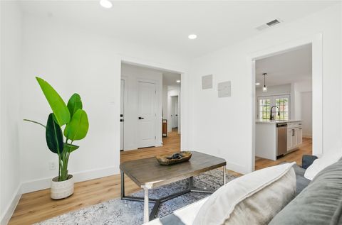 Tiny photo for 6014 London DR, Austin, TX 78745 (MLS # 3904787)