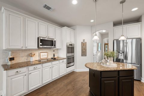 Tiny photo for 3713 Soledad CT, Austin, TX 78732 (MLS # 4615013)