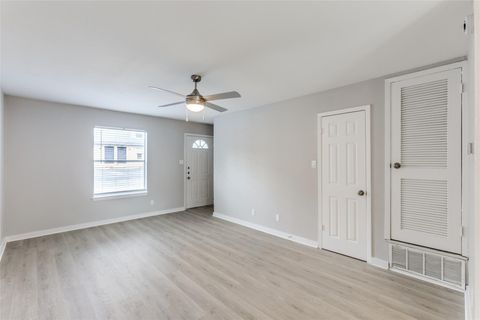 Tiny photo for 2005 Glen Allen ST #105, Austin, TX 78704 (MLS # 2729803)