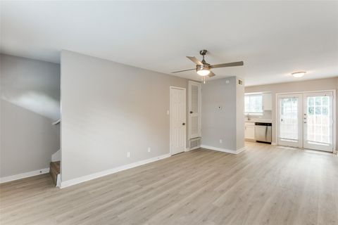 Tiny photo for 2005 Glen Allen ST #105, Austin, TX 78704 (MLS # 2729803)