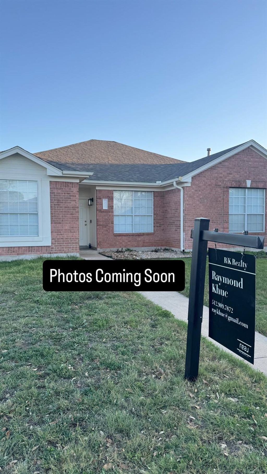 Photo of 1021 Black Locust DR W, Pflugerville, TX 78660 (MLS # 3364988)