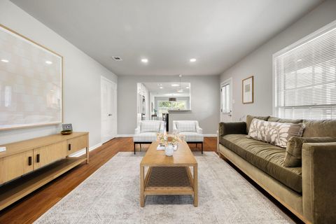 Tiny photo for 1601 Northridge DR, Austin, TX 78723 (MLS # 1606863)