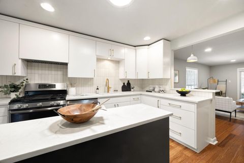 Tiny photo for 1601 Northridge DR, Austin, TX 78723 (MLS # 1606863)