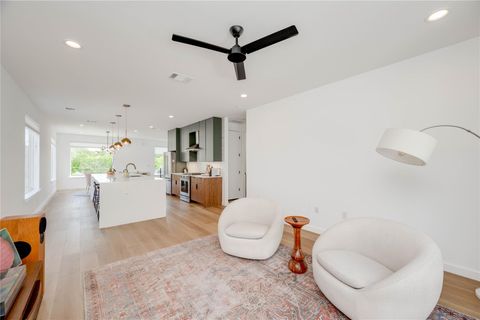 Tiny photo for 1208 Luna ST #1, Austin, TX 78721 (MLS # 9203626)