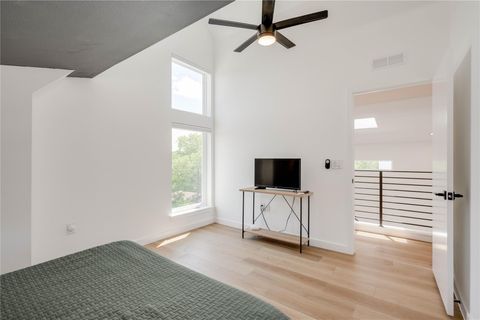 Tiny photo for 1208 Luna ST #1, Austin, TX 78721 (MLS # 9203626)