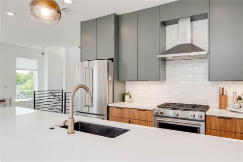 Tiny photo for 1208 Luna ST #1, Austin, TX 78721 (MLS # 9203626)