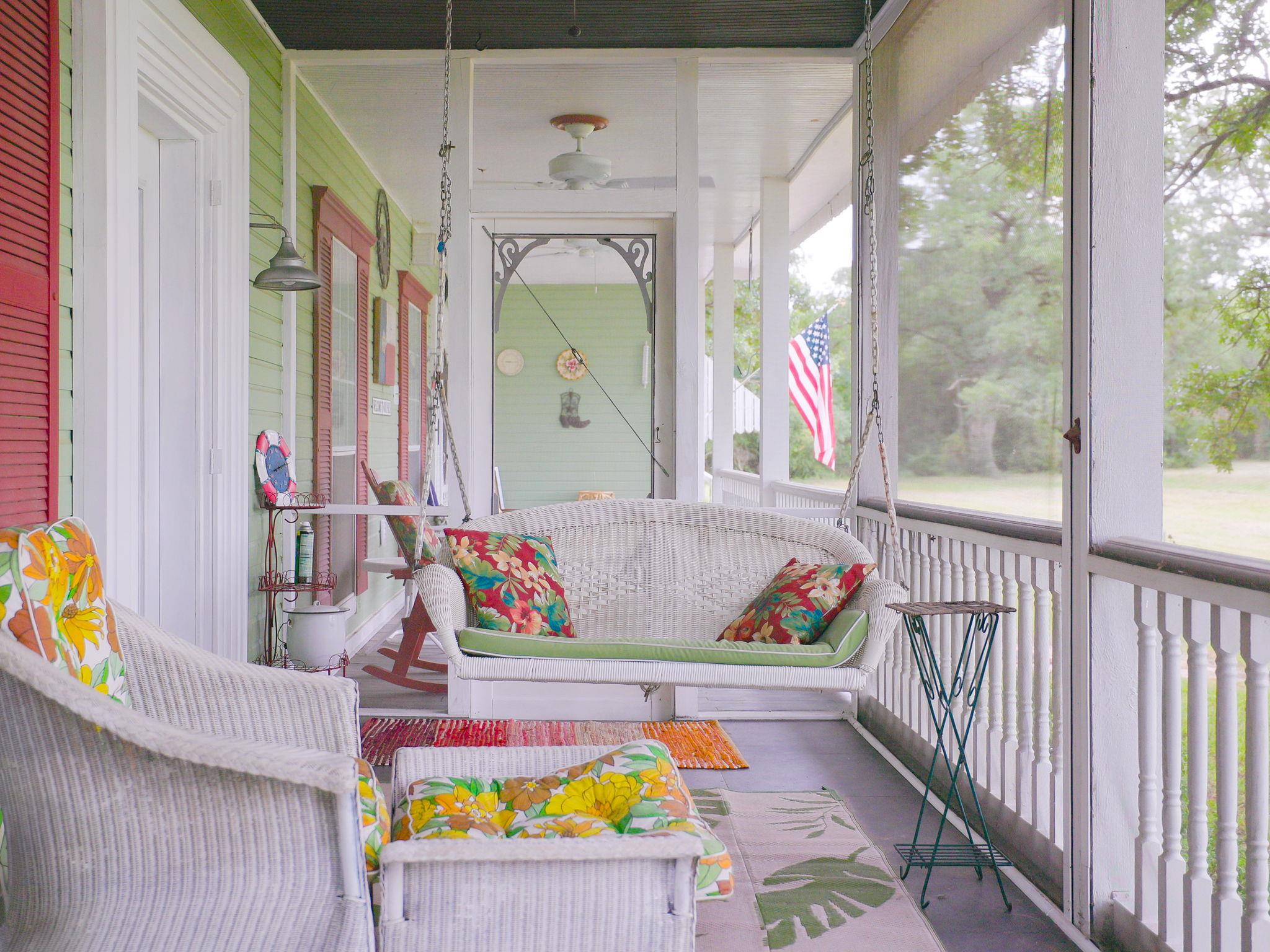 1065 Private Road 7041