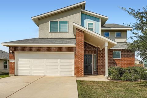 318 Schuylerville DR Elgin TX 78621