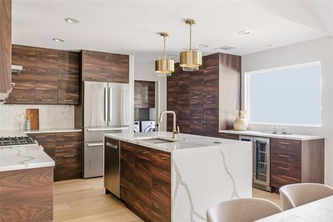 Tiny photo for 2602 Bend CV, Austin, TX 78704 (MLS # 6312346)